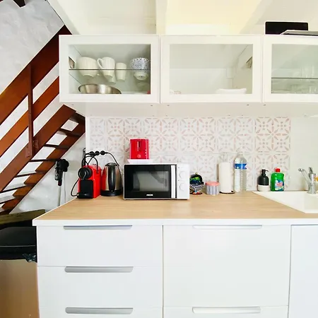 Escale Enchantée à 1 Apartment *