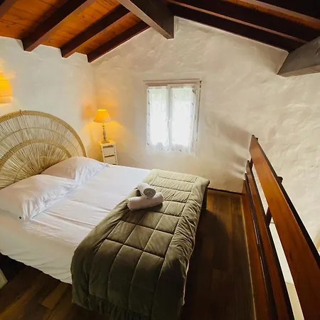 Escale Enchantée à 1 *